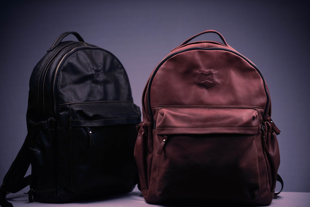 How to Choose the Right Luggage for Your Travels